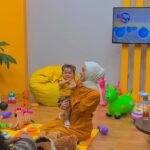 Dian Ayu Instagram - Alhamdulillaah shooting perdana adek Bulan pinterrr banget sungguh cooperative, prosesnyaa jadi cepetttt banget.. bahkan 2 jam lebih cepet dari estimasi 🥹 makasih banyakk dekkk 💋