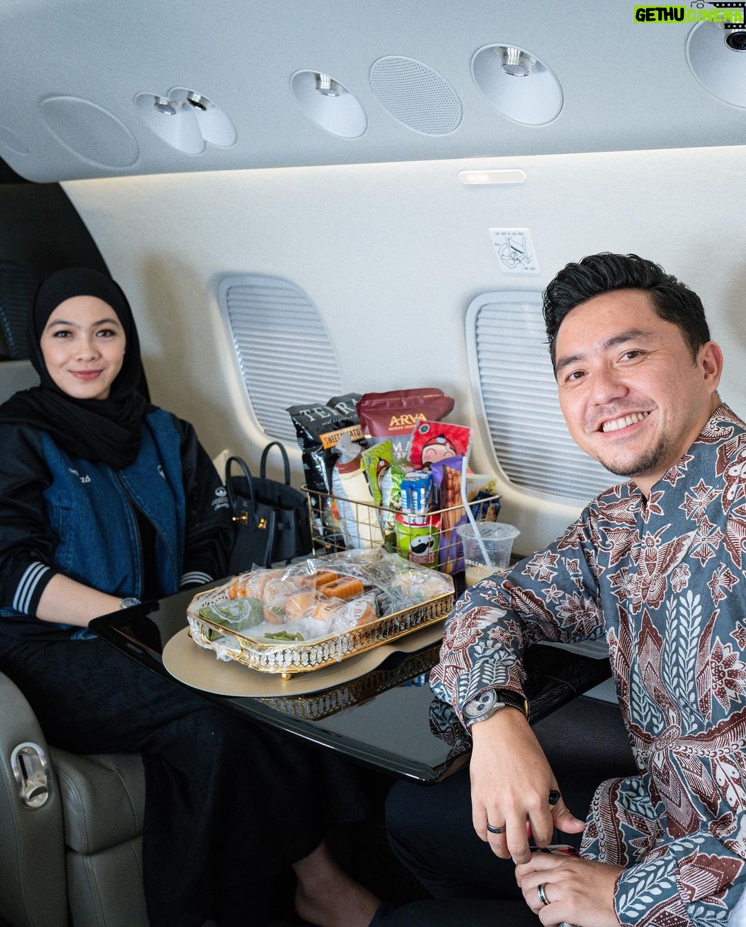 Dian Ayu Instagram - Alhamdulillah 11 tahun ❤️ . . Bismillah, belajar terus saling memperbaiki.. Keluarga Bahagia