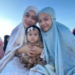 Dian Ayu Instagram – Minal aidin wal Faidzin.. 
Maaf lahir dan batin yaaa dari keluarga @theanandayu 🤍
Hati hati kolestrol yaaa 😝 Bandung