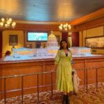 Digangana Suryavanshi Instagram - A Dreamy Disneyland Day⭐️ Styled by @Rimadidthat Outfit @ekastories.store Disneyland Park,California