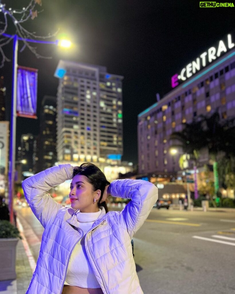 Digangana Suryavanshi Instagram - All ❤️ Downtown Los Angeles