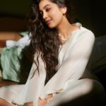 Digangana Suryavanshi Instagram - Sweet dreams… Photographer - @mirajverma_photography Make up & Hair - @nikitas_bridal_studio Outfit - @kina.label X @vblitzcommunications Team - @greenlight__media