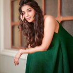 Digangana Suryavanshi Instagram - Recognise yourself on daily basis.. sometimes in order to keep in touch with other people, we forget keeping in touch with ourself. -Digangana Photographer - @mirajverma_photography Makeup & Hair - @nikitas_bridal_studio Outfit - @kina.label X @vblitzcommunications Team - @greenlight__media