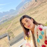 Digangana Suryavanshi Instagram - Happy happy ❤️ shawl made by Maa❤️
