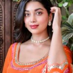 Digangana Suryavanshi Instagram - Mootichoor laddu ! Photographer - @portraitdeewana Makeup & Hair - @makeoverbysejalthakkar Outfit - @harshitasinghviofficial Jewellery - @sejalcreation23 Team - @greenlight__media #diganganasuryavanshi