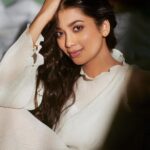 Digangana Suryavanshi Instagram - Sweet dreams… Photographer - @mirajverma_photography Make up & Hair - @nikitas_bridal_studio Outfit - @kina.label X @vblitzcommunications Team - @greenlight__media