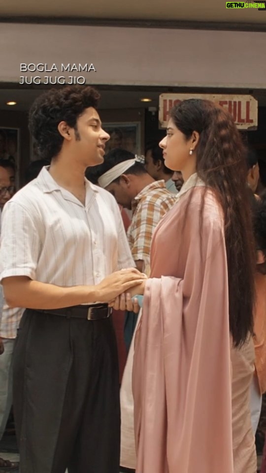 Ditipriya Roy Instagram - বগলা মামা এসে গেছে হইচই-তে! #BoglaMama, directed by @dhrubo_banerjee_hi is streaming now, only on #hoichoi. @graminstra1963 @riddhi_sen_ #RajatavaDutta @adhyaaparajita #KaushikSen #ReshmiSen @roy_ditipriya @biswanathbasuofficial @ujan.chatterjee @jeetsundor000 @mithungupta_official @sudeepactor_official @haldar.soumik.isc @indraadeep @officialjiostudios @svfsocial @svfmusic @soumyamukerji_ @iammony