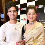 Ditipriya Roy Instagram - Some glimpses from the special screening of বগলা মামা যুগ যুগ জিও . ❤️ . . . . . . . . . . . . @svfsocial @dhrubo_banerjee_hi @riddhi_sen_ @mithungupta_official @sudeepactor_official @ujan.chatterjee . . . . . #thursday #specialscreening #boglamama #bengalifilm #svf #lookbook #team #happiness #posing #thursdayvibes #instafashion #instadaily #instamood #instalike