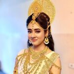 Ditipriya Roy Instagram - দেখুন নবপত্রিকায়ে দেবীবরণ , কাল ঠিক ভোর ৫ টায়ে জি বাংলায়……. . . . . . . . #mahalaya #devi #parvati #mahalakshmi #mahasaraswati #mahakali #lookbook #goddess #behindthescenes #positivity #instadaily #instamood #instalove