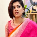 Ditipriya Roy Instagram - | শুভ কোজাগরী লক্ষ্মীপূজো | 🙏🏻 . . . . . . . . . . 📷 @abhijitdey2809 @debolinaadas ❤️ . . . . . #lakkhipujo #saree #preparation #tradition #bengali #ritual #ethinicwear #traditionalsaree #lookbook #saturday #saturday #saturdaymood #saturdayvibes #instabook #instadaily #instagood
