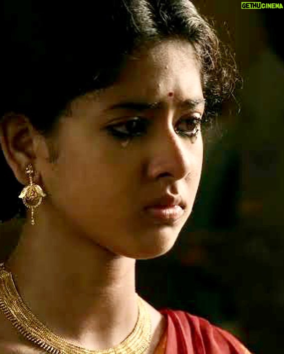 Ditipriya Roy Instagram - Seldom do you come across stories, moments, and characters that never leave you. They stay in your heart forever. These pictures were taken 10 long years ago while shooting my most favorite series, 'STORIES BY RABINDRANATH TAGORE.' I was in the 6th grade when I got casted for the role of 'CHARUSOSHI' and had the opportunity to work with an incredible cast and crew. I received immense appreciation for portraying the character of Charu. I tried to portray the character with my limited understanding of the story, without realizing the actual melancholy, psyche, and depth of the character. After 10 years, I started to understand the depth of the character, though I won't claim to have entirely grasped it, but I began to live with her emotions. At some point in our lives, we all experience inexplicable pain, when everything seems to revolve around us, yet we feel static and stoned, finding comfort in our numbness. In the end, every Charu learns to let go by accepting the universal truth of life. Charu has been hiding inside me since then, after all these years, I realized that. In every life individuals find themselves in a situation like Charu, standing still, looking at Tarapada's flute with eyes filled with scattered dreams in the last scene of the series. I always wondered how she could live with so much pain? Nobody knows how? Maybe time is the answer. Time does not heal anything, but it teaches you how to live with the pain without repeatedly touching the wound. People may come and go, but you have to remember that you're your own home. The rest are just guests, 'অতিথি.' Still, my hopeless romantic soul wishes that every Charu could hold her 'অতিথি' (Tarapada) a little longer :) I am truly thankful to my audience for showing so much love for Charu and the entire series. For those who have not watched it yet, please give it a watch, 'STORIES BY RABINDRANATH TAGORE' is now streaming on Netflix. P.S. - Wearing clogs with a saree was underrated at that time. It was much ahead of its time. It seems like I used to wear them with so much confidence 😂. . .#wednesday #wednesdaywisdom #throwback #memories #shootdiaries #atithi