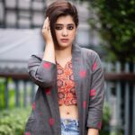Ditipriya Roy Instagram - I am the interval between what I am and what I am not, between what I dream and what life has made of me……. . . . . . 📷 @sourav3934 @a_fine_photographer . 💄 @rajdeeptuya_official . 👗 @_nandy_009 . 🔗 @talentwala.in . Jewellery - @amogha_by_mallika . Wardrobe- @boho_trunk_india . @novotelkolkata . . . . . . . #mood #monsoon #green #posing #boho #kajol #dark #eyes #silverjewellery #denim #outdoors #shoot #fashion #style #love #dream #life #instadaily #instafashion #instamood