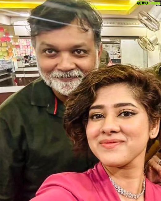 Ditipriya Roy Instagram - Srijit-Ditipriya to reunite after #Rajkahini for the biopic of Bengal's Women freedom fighter #BinaDas . @srijitmukherji @roy_ditipriya