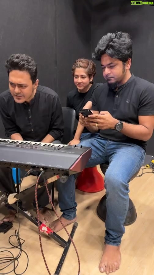Ditipriya Roy Instagram - Dekha hobe Shadan e , 8th July……❤️ @durnibar @shibamakesmusic