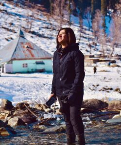 Ditipriya Roy Instagram - When she was just a girl, she expected the world But it flew away from her reach So she ran away in her sleep and dreamed of PARADISE ❄️❤️ . . . . . . . . . . . . #thursday #snow #paradise #nature #hills #mountaintop #candid #rejuvenation #tranquility #trip #familytrip #selflove #chilling #lyrics #mood #lookbook #kashmir #moutainlovers #instadaily #instamood #instalike #instagram #instacool Sonmarg, Kashmir