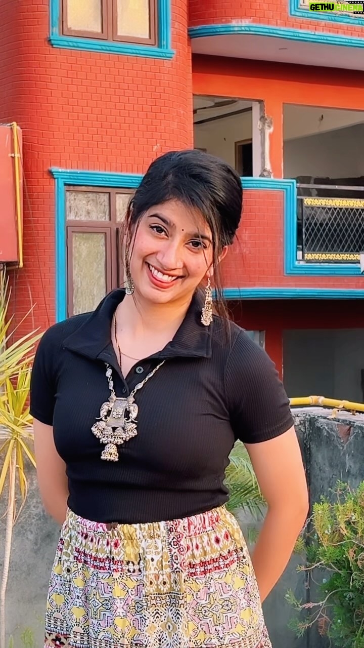 Divya Sharma Instagram - 👀🔗💕 #divyaofficial09 #diamondsofdivya . . #reelitfeelit #reelkrofeelkro #explore #saiji #reelsinstagram #reelsvideo #reelsindia #reelsviral #reelsinsta #reelslovers #trendingreels #viralreels #fyp