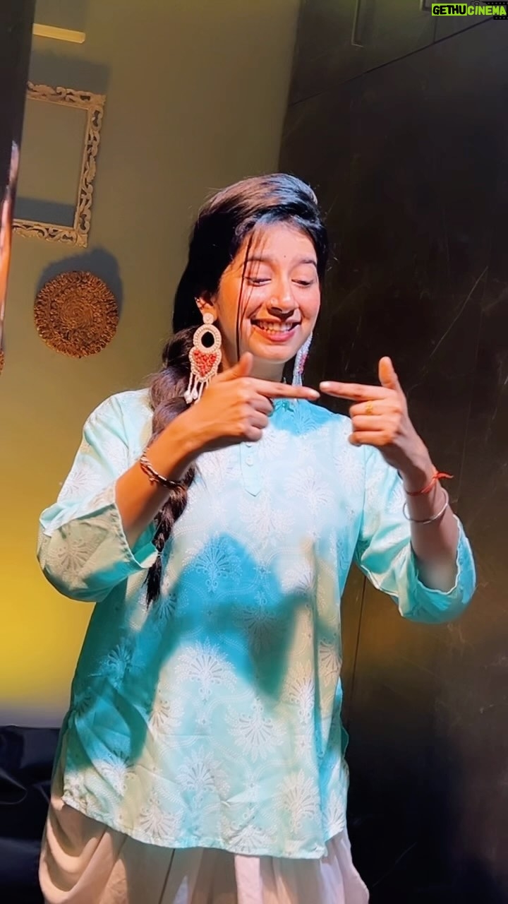 Divya Sharma - 302.3K Likes - ❤️🙈
#divyaofficial09 #diamondsofdivya
.
.
#reelitfeelit #reelkrofeelkro #explore #saiji #reelsinstagram #reelsvideo #reelsindia #reelsviral #reelsinsta #reelslovers #trendingreels #viralreels #fyp