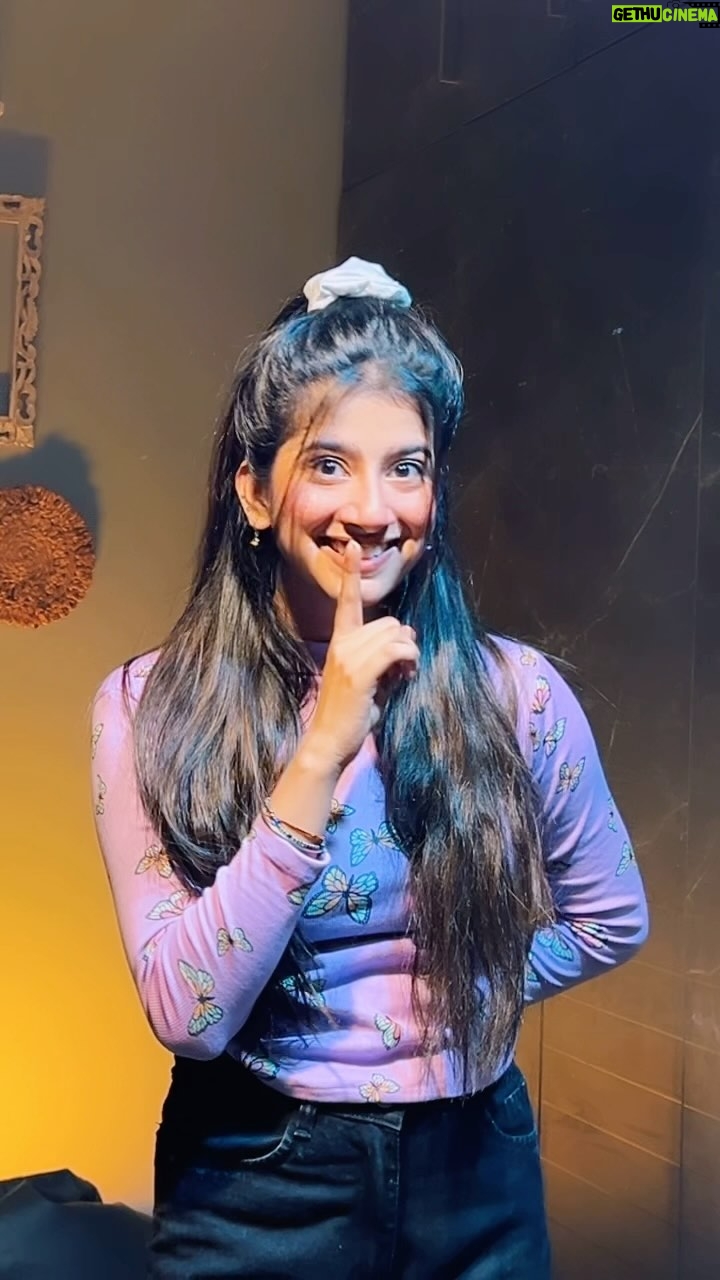 Divya Sharma - 261.9K Likes - 𝙏𝙪𝙟𝙝𝙚 𝙖𝙨𝙚 𝙧𝙖𝙠𝙝𝙪 𝙠𝙖𝙗𝙝𝙞 𝙠𝙝𝙤𝙚 𝙣𝙝𝙞 🥹📦🤫
#divyaofficial09 #diamondsofdivya
.
.
#reelitfeelit #reelkrofeelkro #explore #saiji #reelsinstagram #reelsvideo #reelsindia #reelsviral #reelsinsta #reelslovers #trendingreels #viralreels #fyp