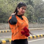 Divya Sharma Instagram – 𝐏𝐡𝐮𝐥𝐥𝐚𝐧 𝐭𝐨𝐧 𝐯𝐢 𝐬𝐨𝐧𝐢𝐲𝐞 𝐧𝐢 𝐭𝐞𝐫𝐞 𝐯𝐚𝐬𝐭𝐞,🌹
𝐒𝐚𝐫𝐞𝐲𝐚𝐧 𝐭𝐨𝐧 𝐩𝐞𝐡𝐥𝐚𝐧 𝐩𝐡𝐮𝐥 𝐥𝐚𝐢𝐤𝐞 𝐚𝐚 𝐠𝐚𝐲𝐚
#divyaofficial09 
#diamondsofdivya Delhi, India