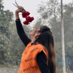 Divya Sharma Instagram – 𝐏𝐡𝐮𝐥𝐥𝐚𝐧 𝐭𝐨𝐧 𝐯𝐢 𝐬𝐨𝐧𝐢𝐲𝐞 𝐧𝐢 𝐭𝐞𝐫𝐞 𝐯𝐚𝐬𝐭𝐞,🌹
𝐒𝐚𝐫𝐞𝐲𝐚𝐧 𝐭𝐨𝐧 𝐩𝐞𝐡𝐥𝐚𝐧 𝐩𝐡𝐮𝐥 𝐥𝐚𝐢𝐤𝐞 𝐚𝐚 𝐠𝐚𝐲𝐚
#divyaofficial09 
#diamondsofdivya Delhi, India