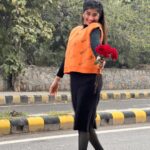 Divya Sharma Instagram – 𝐏𝐡𝐮𝐥𝐥𝐚𝐧 𝐭𝐨𝐧 𝐯𝐢 𝐬𝐨𝐧𝐢𝐲𝐞 𝐧𝐢 𝐭𝐞𝐫𝐞 𝐯𝐚𝐬𝐭𝐞,🌹
𝐒𝐚𝐫𝐞𝐲𝐚𝐧 𝐭𝐨𝐧 𝐩𝐞𝐡𝐥𝐚𝐧 𝐩𝐡𝐮𝐥 𝐥𝐚𝐢𝐤𝐞 𝐚𝐚 𝐠𝐚𝐲𝐚
#divyaofficial09 
#diamondsofdivya Delhi, India