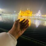 Divya Sharma Instagram – 🙏🏻ਸਰਬੱਤ ਦਾ ਭਲਾ 🙏🏻
.
.
#divyaofficial09 #diamondsofdivya Sri Harimandir Sahib (Golden Temple), Amritsar, Punjab.