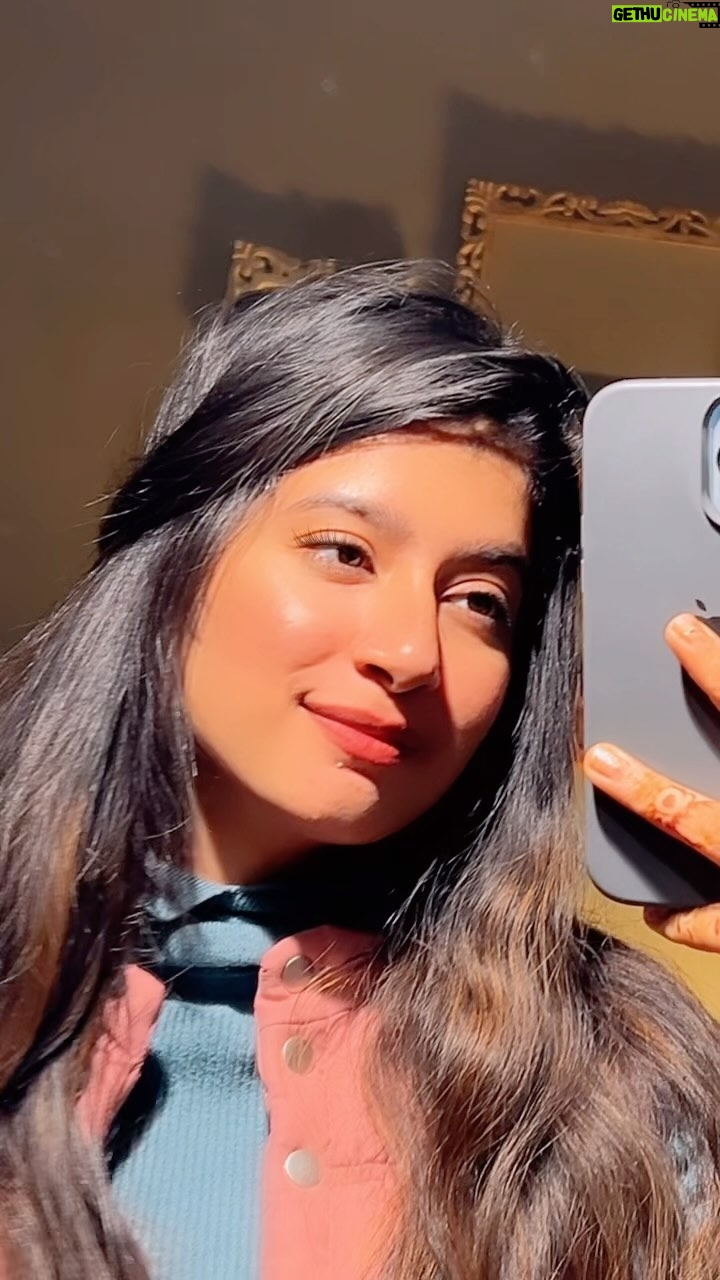 Divya Sharma Instagram - 🔗🙈🔗 #divyaofficial09 #diamondsofdivya . . #reelitfeelit #reelkrofeelkro #explore #saiji #reelsinstagram #reelsvideo #reelsindia #reelsviral #reelsinsta #reelslovers #trendingreels #viralreels #fyp