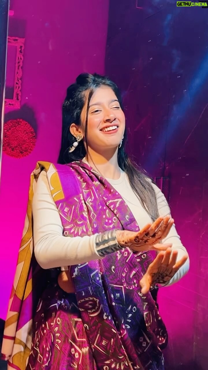 Divya Sharma Instagram - 💜🔗💜 #divyaofficial09 #diamondsofdivya . . #reelitfeelit #reelkrofeelkro #explore #saiji #reelsinstagram #reelsvideo #reelsindia #reelsviral #reelsinsta #reelslovers #trendingreels #viralreels #fyp