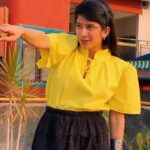 Divya Sharma Instagram - 𝗢𝗼𝗵 𝗠𝘂𝗻𝗱𝗮 𝗺𝗲𝗿𝗮🩷🫣 #divyaofficial09 #diamondsofdivya . . #reelitfeelit #reelkrofeelkro #explore #saiji #reelsinstagram #reelsvideo #reelsindia #reelsviral #reelsinsta #reelslovers #trendingreels #viralreels #fyp