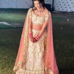 Divya Sharma Instagram - 🌸🎀🌸 𝐁𝐝𝐢𝐲𝐚 𝐬𝐚 𝐜𝐚𝐩𝐭𝐢𝐨𝐧 𝐛𝐭𝐚𝐨 ( 𝐩𝐢𝐧 𝐤𝐫𝐧𝐚 𝐡𝐚𝐢 )📌❤️ #divyaofficial09 #diamondsofdivya Delhi, India