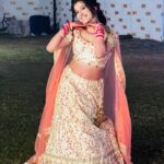 Divya Sharma Instagram - 🌸🎀🌸 𝐁𝐝𝐢𝐲𝐚 𝐬𝐚 𝐜𝐚𝐩𝐭𝐢𝐨𝐧 𝐛𝐭𝐚𝐨 ( 𝐩𝐢𝐧 𝐤𝐫𝐧𝐚 𝐡𝐚𝐢 )📌❤️ #divyaofficial09 #diamondsofdivya Delhi, India