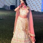 Divya Sharma Instagram - 🌸🎀🌸 𝐁𝐝𝐢𝐲𝐚 𝐬𝐚 𝐜𝐚𝐩𝐭𝐢𝐨𝐧 𝐛𝐭𝐚𝐨 ( 𝐩𝐢𝐧 𝐤𝐫𝐧𝐚 𝐡𝐚𝐢 )📌❤️ #divyaofficial09 #diamondsofdivya Delhi, India