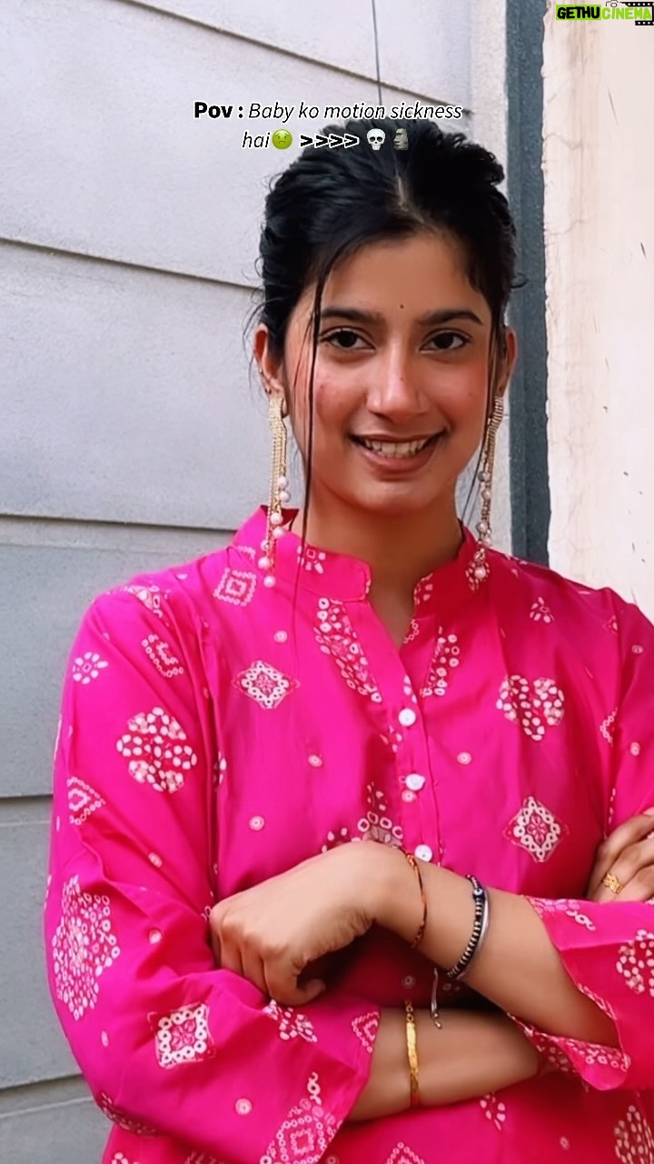 Divya Sharma Instagram - ๐๐ข๐ฃ๐บ ๐ฌ๐ฐ ๐ญ๐จ๐ต๐ข๐ฉ๐ข๐ช ๐ฎ๐ฐ๐ต๐ช๐ฐ๐ฏ ๐ด๐ช๐ค๐ฌ๐ฏ๐ฆ๐ด๐ด ๐ฉ๐ข๐ช๐ฟ๐ #divyaofficial09 #diamondsofdivya . . #reelitfeelit #reelkrofeelkro #explore #saiji #reelsinstagram #reelsvideo #reelsindia #reelsviral #reelsinsta #reelslovers #trendingreels #viralreels #fyp