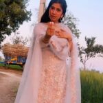 Divya Sharma Instagram – 𝐓𝐮 𝐩𝐲𝐚𝐚𝐫𝐚 𝐦𝐞𝐫𝐚𝐚𝐚𝐚 ❤️🥹🪬
#divyaofficial09 #diamondsofdivya 
.
.
#reelitfeelit #reelkrofeelkro #explore #saiji #reelsinstagram #reelsvideo #reelsindia #reelsviral #reelsinsta #reelslovers #trendingreels #viralreels #fyp