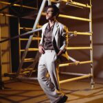 Divyenndu Instagram - Clicko!!! The Railway Men promotions!!! Shirt: @zara Suit: @nm_design_studio Shoes: @zara Styled by: @dhruvadityadave Hair by: @hairplaywitshabby Make up by: @jatin_veerkar Style team: @deatickoo @kenisha_shah