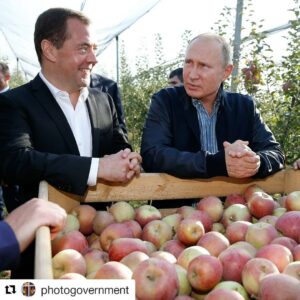 Dmitry Medvedev Instagram - Сельхозпредприятие «Рассвет» на Ставрополье.
⠀
#Repost @photogovernment
