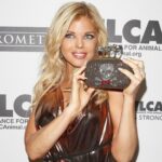 Donna D'Errico Instagram - Saturday night was such an amazing night filled with so many compassionate people and friends. It’s easily my most favorite event every year and I always look forward to it. This year my lifelong efforts in the area of animal welfare and activism were recognized (presented by lifelong friend and ardent animal activist chrisameruoso) but what I do pales in comparison to what @lc4a and Chris DeRose do and have done. Chris is my hero and I admire that man so much. That’s him in the second photo and also the one I’m hugging in one of the pics in this string. What an incredible individual and the world needs more like him. I had the best night. Just wanted to share a few more pictures from it 🙌 Congratulations to fellow honorees @kim.basinger & @gloriadeebutler ! Your speeches were inspiring! Dress by the amazing @ximenavalero Vegan bag by @traceybregman1 & @mooncanyon.co Hair/makeup by @jaymekav Some of the many notable compassionate people attending were: @moby @kim.basinger @priscillapresley @nickywhelan @coreyfeldman @gloriadeebutler @frank.stallone @bayberk @markthompsontv @menasuvari @dr.evanantin @traceybregman1 @rainee_m @chrissymetz The Beverly Hilton