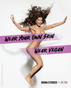 Donna D'Errico Instagram - I’m feeling fabulous wearing my birthday suit 🎉✨😉 So excited to celebrate my birthday this week by sharing my campaign with @peta and inspiring you to save animals by wearing vegan! Every year, billions of animals suffer and die for clothing and accessories. We all can end this by making kinder fashion choices 💚
 
Photographer 📸 @mirandapennturin
Creative Director ✨ @eyesofgreggarry
Makeup 💄 @moidariandarling
Hair 💇‍♀️ @stuntzbeauty 
Jewelry @saintbyiradewitt