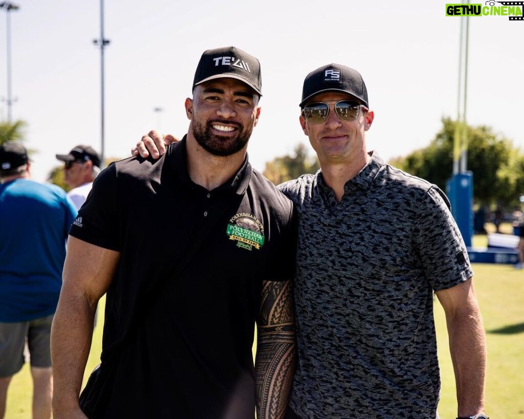 Drew Brees Instagram - A couple former Saints-Chargers: @DrewBrees 🤝 @mantiteo Jack Hammett Sports Complex