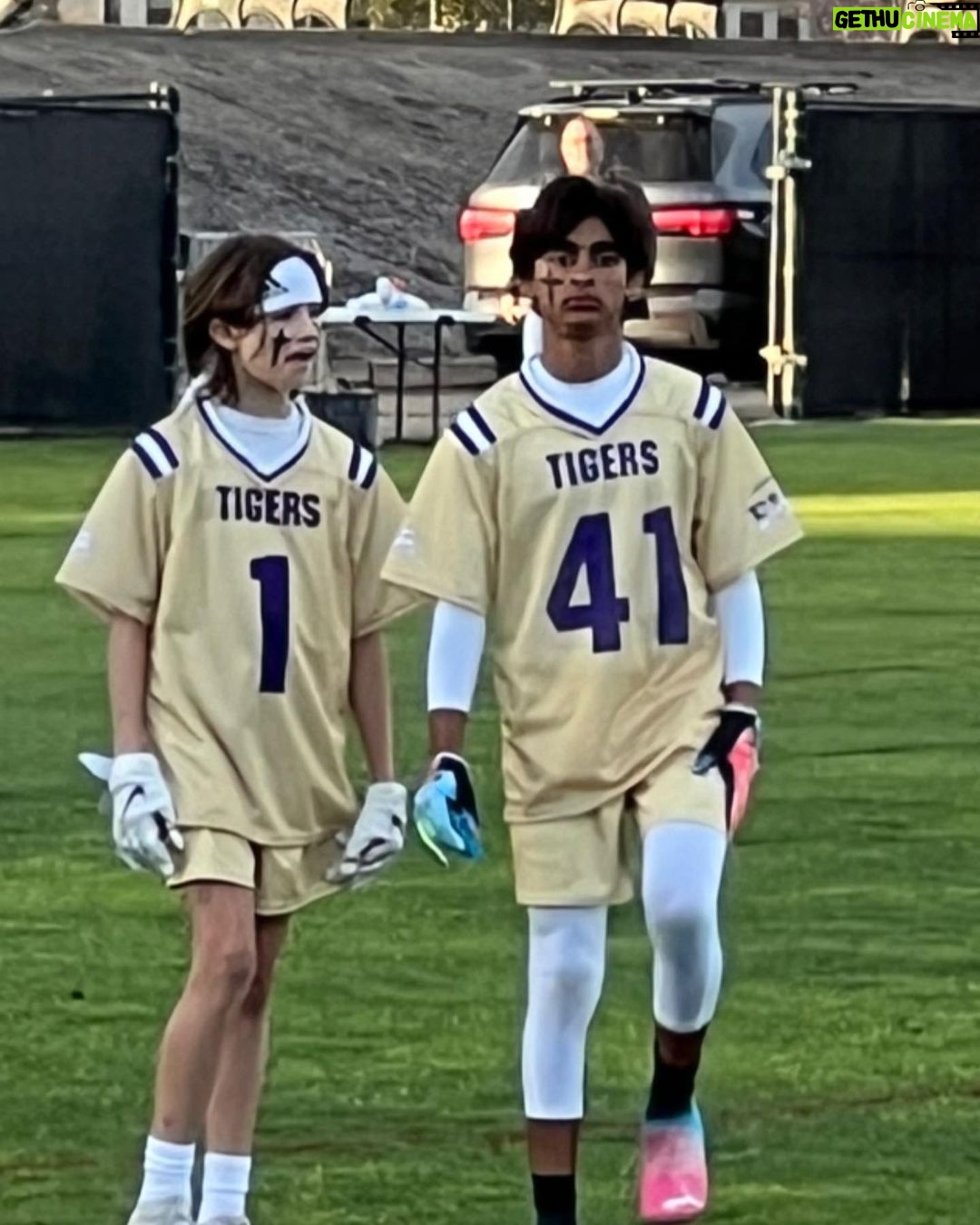Drew Brees Instagram - We had some fun last night with Baylen’s 8th grade Tigers 7v7 team! @playfna