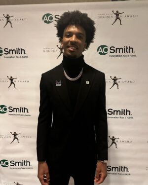 Drew Brees Instagram - Jayden! Man – what an accomplishment. Congrats on being a Heisman finalist tonight. Stay true to yourself and sky’s the limit! Congrats from your Walk-On’s family! @walkons @thatkidjayden