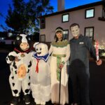 Drew Brees Instagram – The blow up costumes never disappoint! Great time trick or treating with the younger two last night!