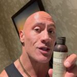 Dwayne Johnson Instagram - Gettin’ ready with Papa ✨ @papatui_ Trifecta of success for your face, men! ☑️ PapaTui Face Cleanser ☑️ PapaTui Toner 👈🏾 don’t sleep on this * secret weapon * ☑️ PapaTui Face Moisturizer 3 easy steps 👍🏾 Take care of your skin, men, enjoy your PapaTui and go succeed in life. ps - PapaTui is selling out everywhere 🔥🔥🔥 Holy shit. THANK YOU. Available in ALL @target stores 🎯 🇺🇸 PapaTui.Com 🧼 🚿 🧴 ~ papa t