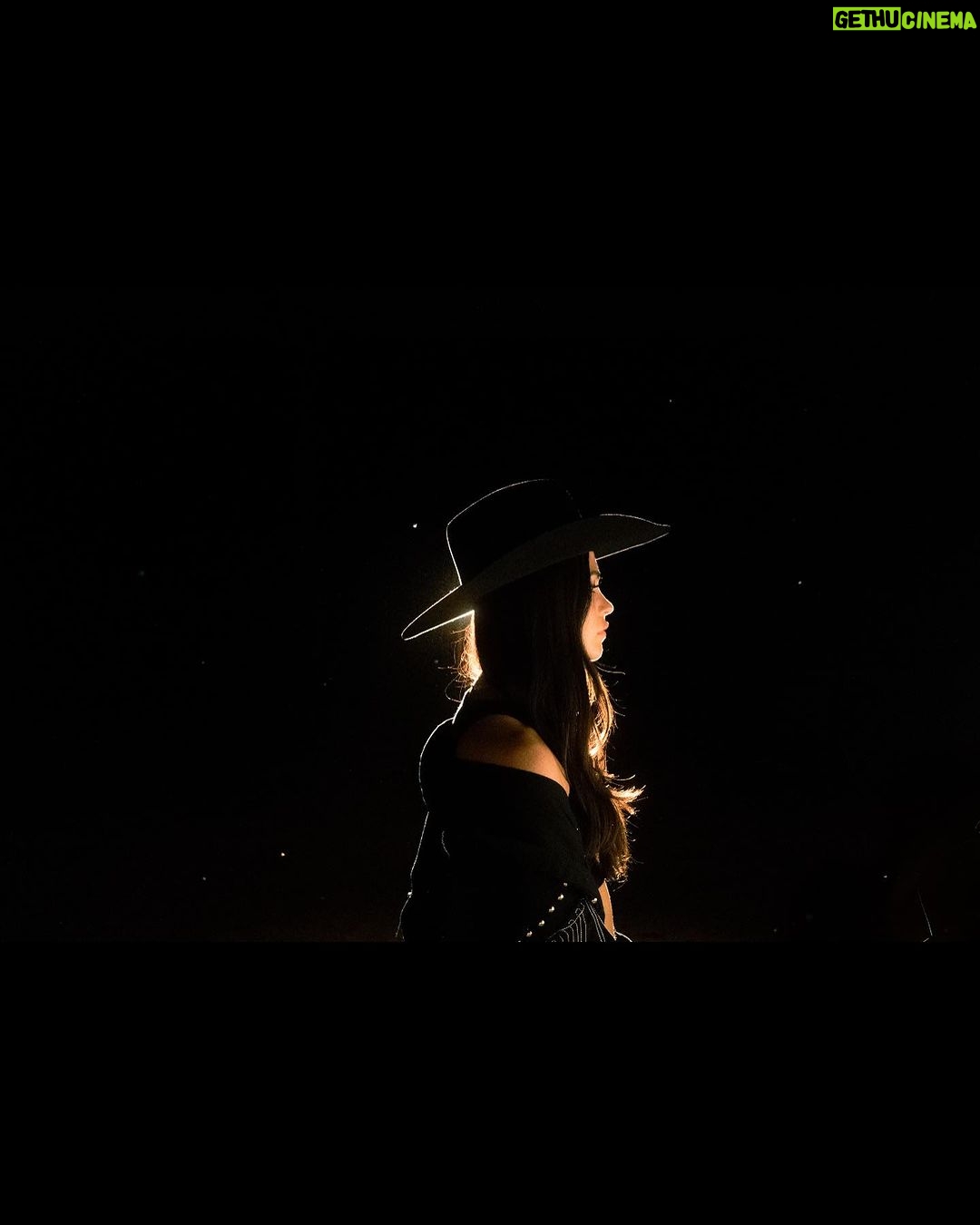 Dylan Conrique Instagram - thank you all for the love on “when i go🤠” when we first came up with the idea for the video i was so nervous on how it was gonna come out but now i’m here happier than ever on how it all turned out! i wouldn’t be here without y’all! keep streaming!!!!