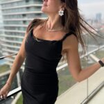 Ebru Akel Instagram - My day , birthday 🎂 Yeni yasima guzel dileklerle 🎉Harika biryerde , muthis sürprizlerle 🤍 Raffles Istanbul