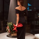 Ebru Akel Instagram - Best time of the year in Munich and my second home @bayerischerhof_munich hotel is my partner for this unique shooting ✨ Thanks once again, see you next time 🎄 @bayerischerhof_munich @moritz.nowak 📸 @ozgemerve1 styling w @beautyomelette @eezgicoban @damla743 💋 @saracamos 🫶 #davet Hotel Bayerischer Hof München