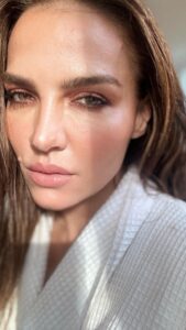 Ebru Akel Instagram - 💄✨😘