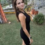 Ebru Akel Instagram - Hikayede kalmasin , zira hikaye derin 🧐