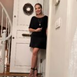 Ebru Akel Instagram - Sevdiklerim yanimda şükürler olsun, 2024 dilerim sevdiklerinizle , saglikla birlikte bereket ask sevgi dolu bir yil olsun 🙏🏻💫