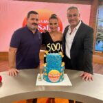 Ebru Akel Instagram – Sevginiz tam kalbimde🧡🧡🧡 Cok teşekkür ediyorum ve bu gururla  bir kez daha değerli izleyicilerimizle bizi bulusturan @showtv ‘ye değerli @ipekdurkal ‘a sahane ic yapimlar ekibimize sevgili yonetmenimiz icerik uzmanimiz @doganaytoksozoglu na ic yapimlarin basi  @drkakn a  fotograflarda olan olmayan herkese ama herkese binlerce teşekkürler 🤩 
Nicelerine 🤩🧿🧿🧿🧿 @muratguloglutv 

Canim ekibim
@damla743 
@anilnomer 
@ozgemerve1